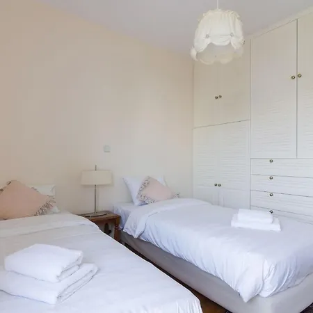 Luxury Next To Glyfada's Golf Club *
