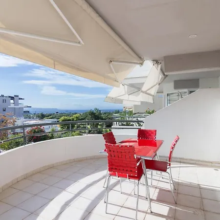 Apartment Luxury Next To Glyfada's Golf Club