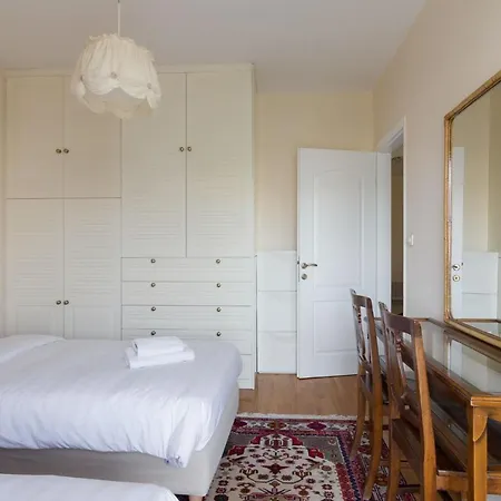 Luxury Next To Glyfada's Golf Club Apartment Athens