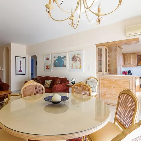 Luxury Next To Glyfada's Golf Club Athens